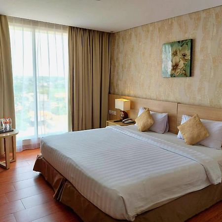 Days Hotel & Suites By Wyndham Jakarta Airport Tangerang Ngoại thất bức ảnh