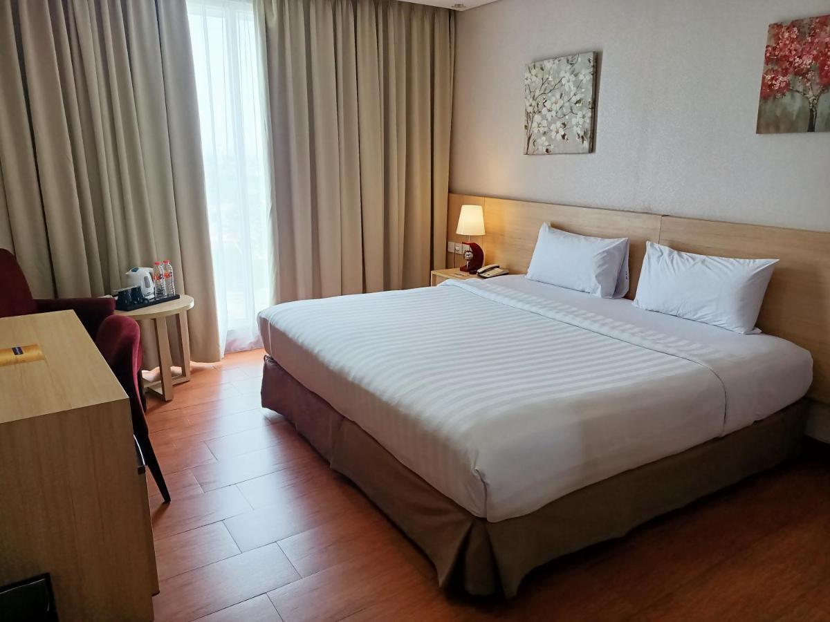 Days Hotel & Suites By Wyndham Jakarta Airport Tangerang Ngoại thất bức ảnh