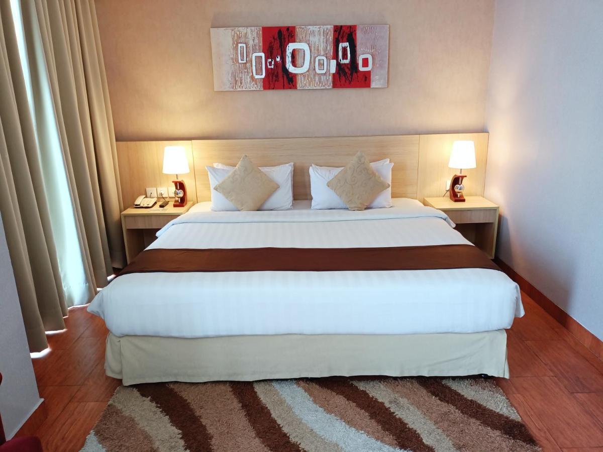 Days Hotel & Suites By Wyndham Jakarta Airport Tangerang Ngoại thất bức ảnh