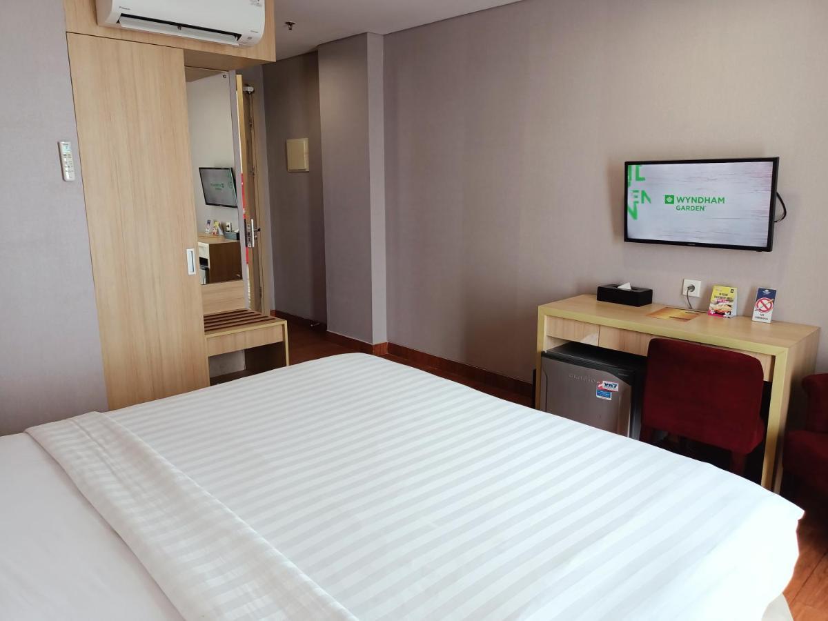 Days Hotel & Suites By Wyndham Jakarta Airport Tangerang Ngoại thất bức ảnh