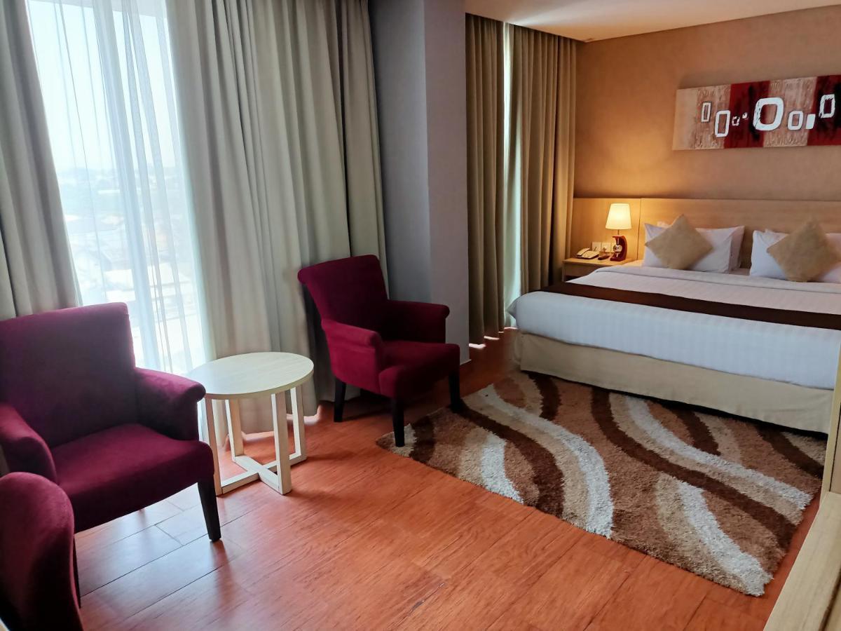 Days Hotel & Suites By Wyndham Jakarta Airport Tangerang Ngoại thất bức ảnh