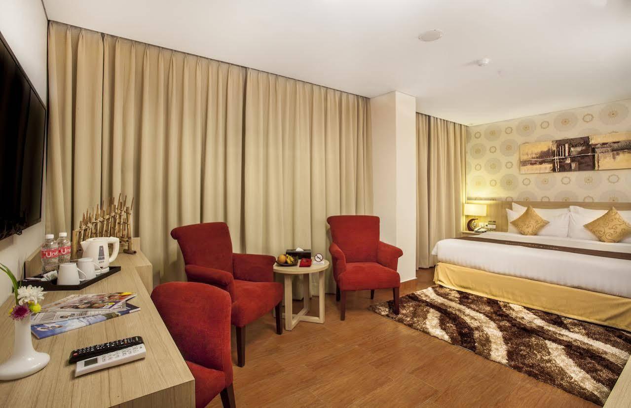 Days Hotel & Suites By Wyndham Jakarta Airport Tangerang Ngoại thất bức ảnh